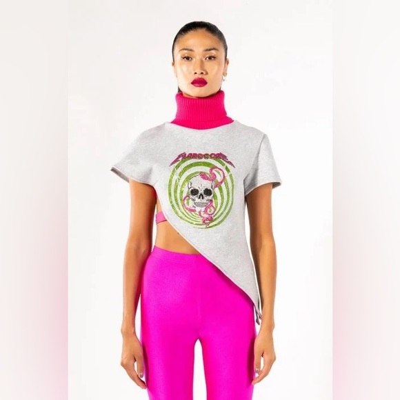 NWT AKIRA Hard Graphic Asymmetrical S/S Sweatshirt XL $45 HTF Side Cutouts - Picture 3 of 5